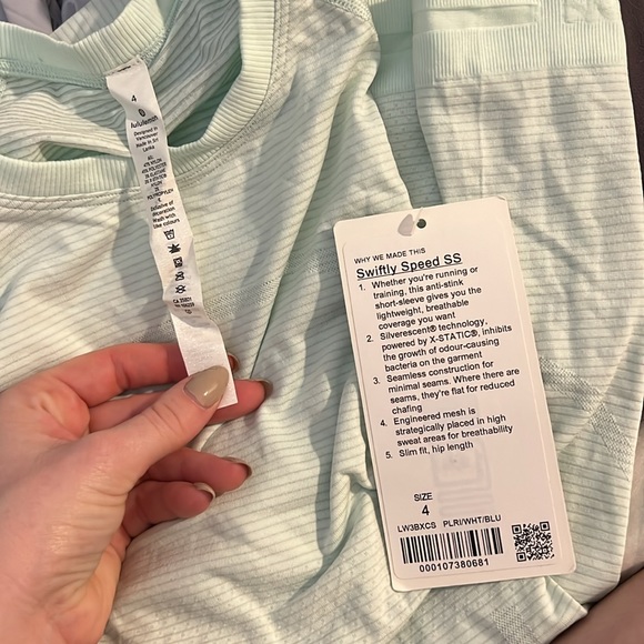 NWT lululemon Swiftly Speed Short Sleeve
Polar Ice / White / Blue - Picture 4 of 4